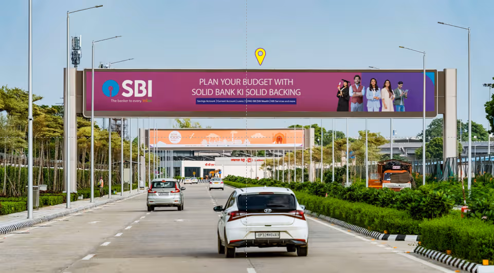 Lucknow Hoarding
